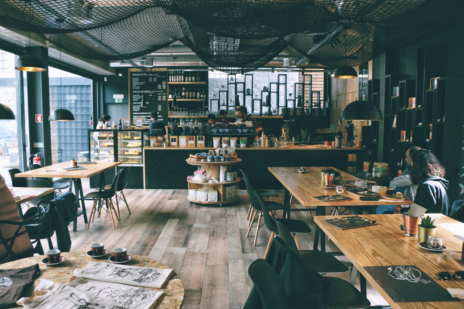 Page Eleven — Cafe & Bakery — dining photo 3